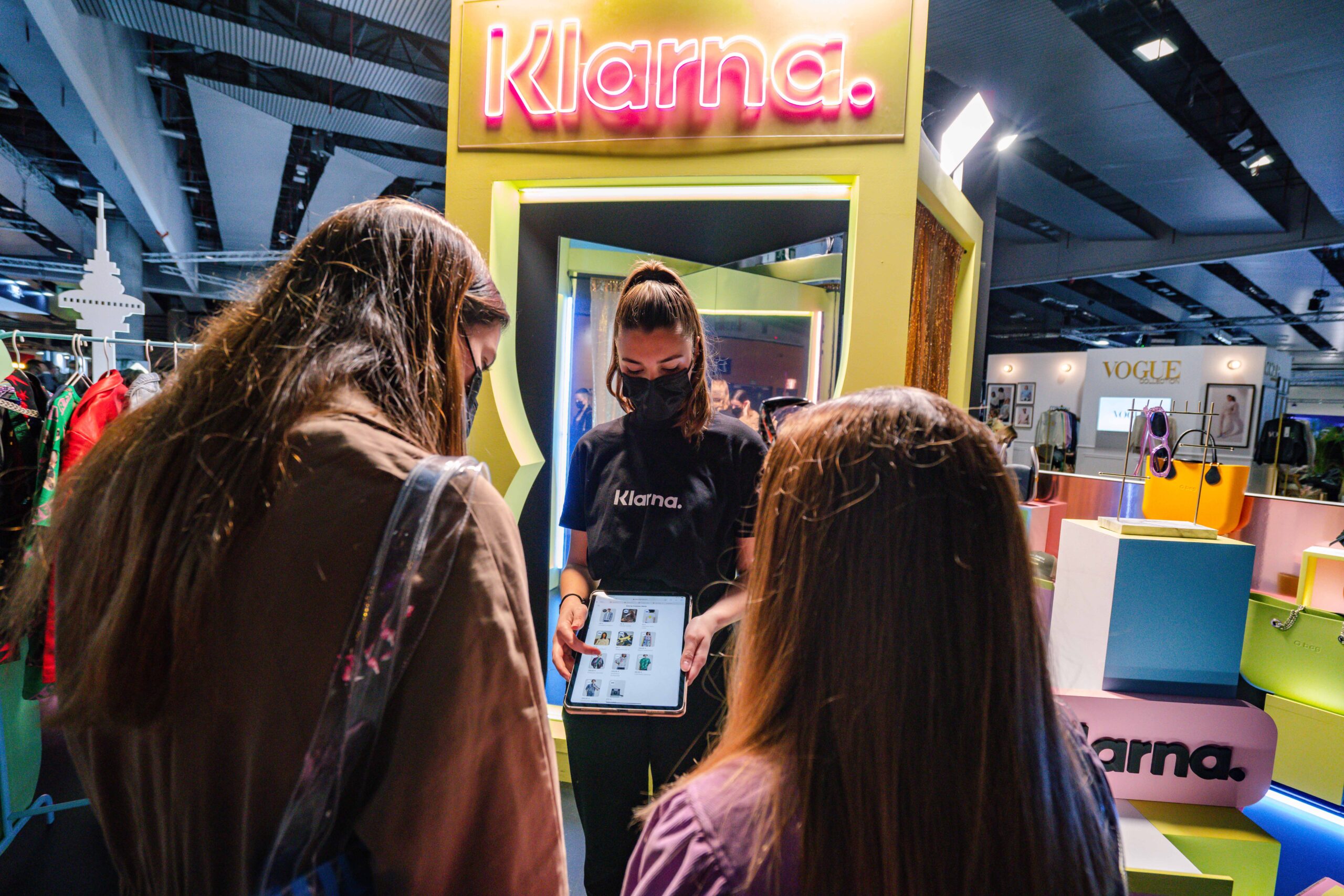 8804-KLARNA MBFWM_11-03-22-