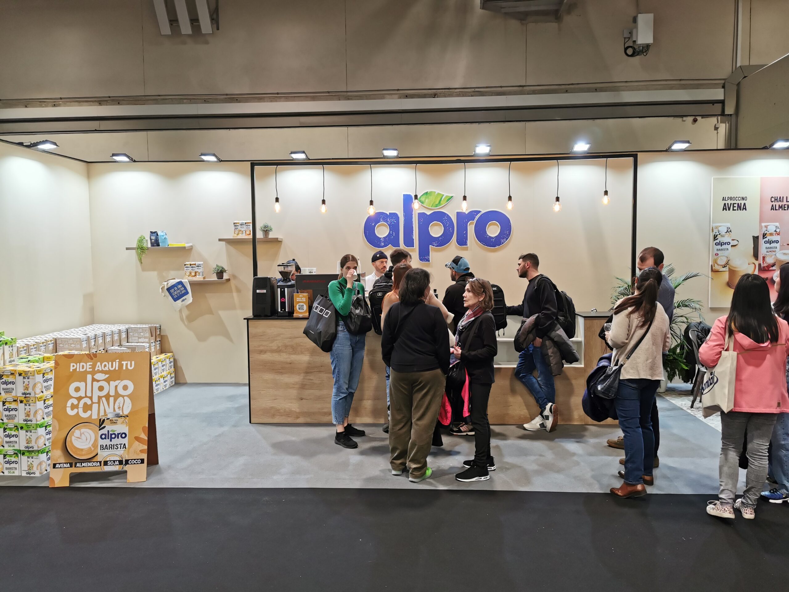 diseno-stand-alpro-coffee-fest-2024 diseno-stand-alpro-coffee-fest-2024