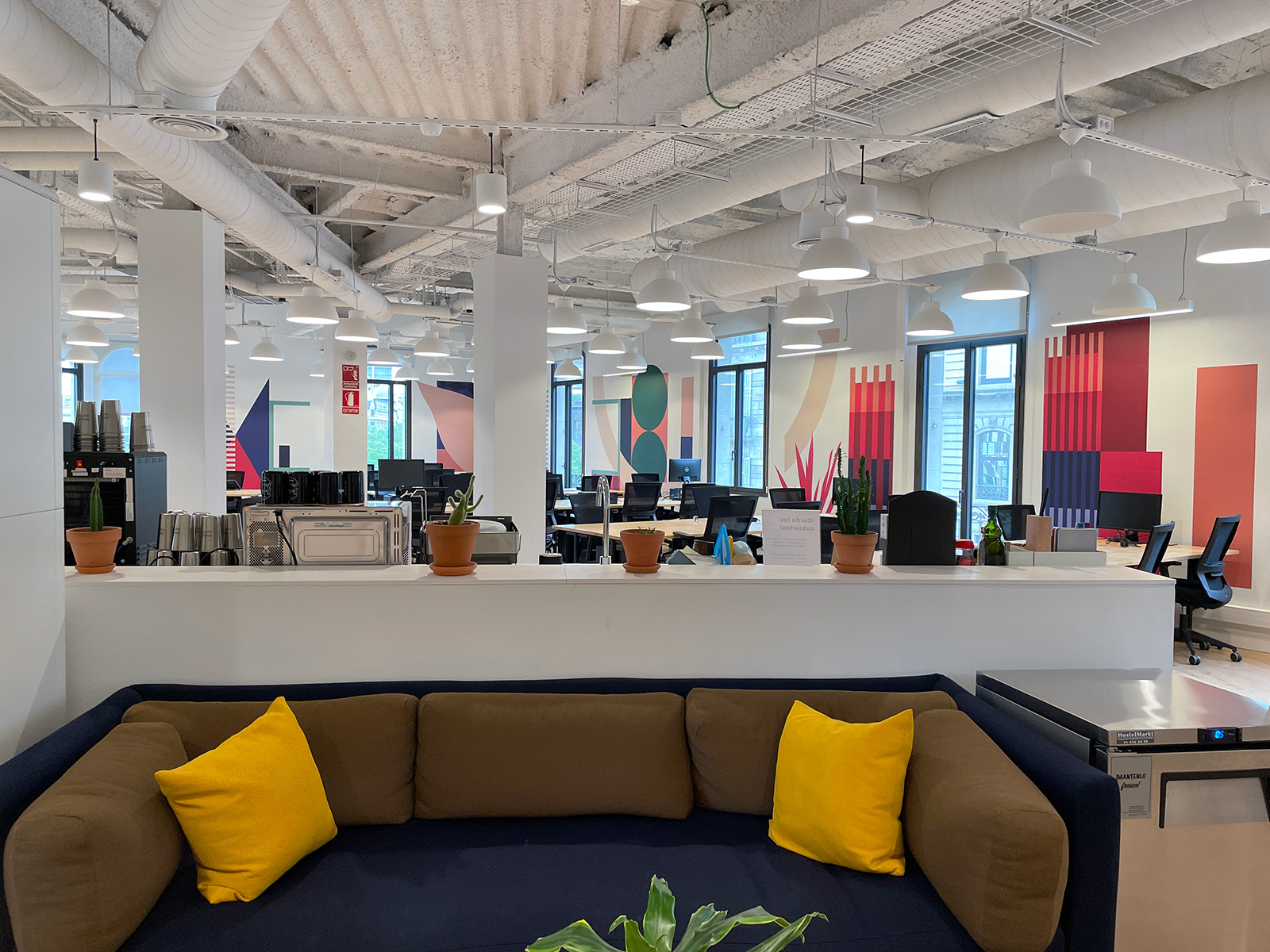 Wework - diseño grafico para oficina